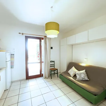 Adriana Di Argonautivacanze * Porto Azzurro