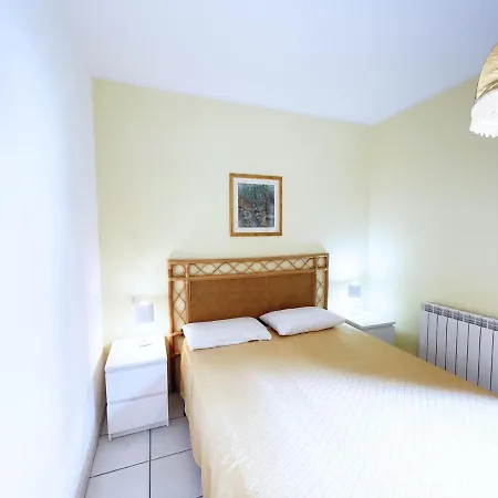 Adriana Di Argonautivacanze * Porto Azzurro