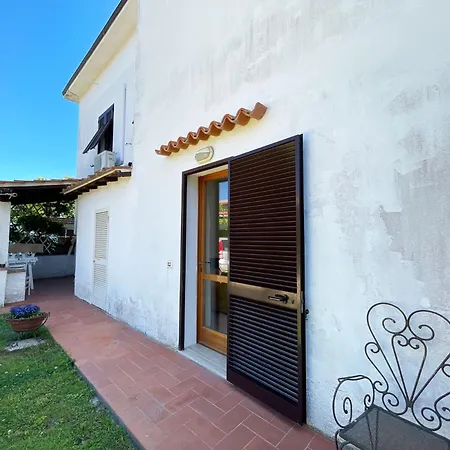 Adriana Di Argonautivacanze Appartamento *