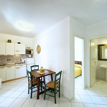 Adriana Di Argonautivacanze Appartamento *