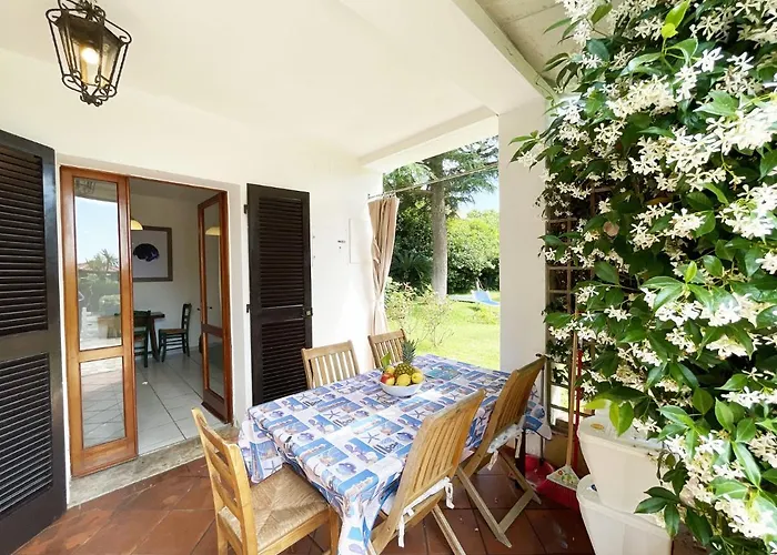 Adriana Di Argonautivacanze Apartment